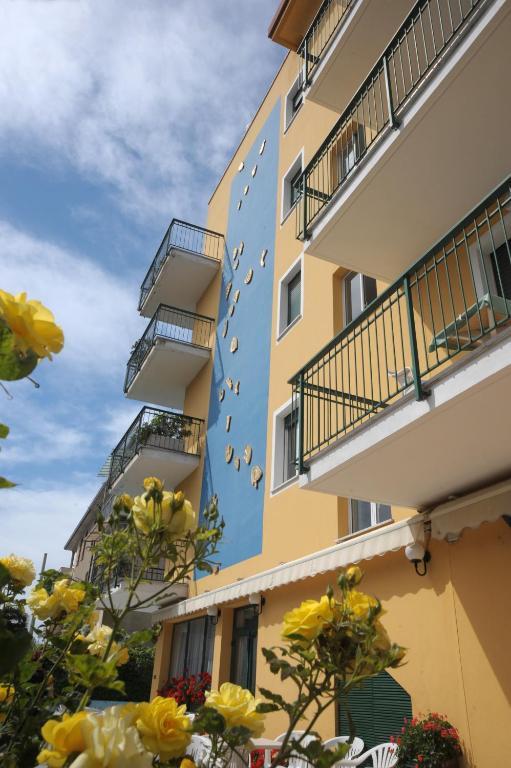 Hotel Garden Albissola Marina Exterior foto